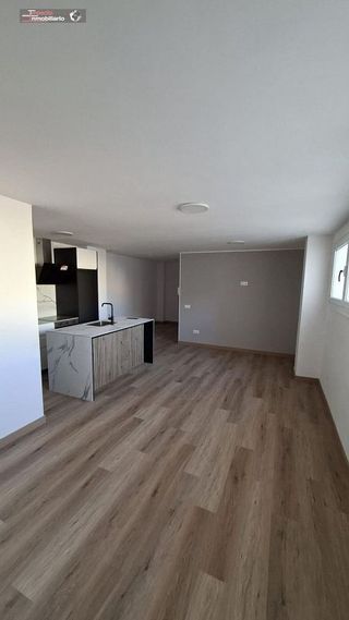 Piso en alquiler en Plaza de Toros - Santa Rita en Almería