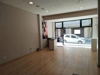 Local comercial en alquiler en El Llano en Gijón