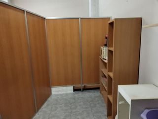 Local comercial en alquiler en El Llano en Gijón