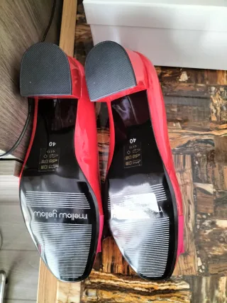 Zapatos tacón marca YELLOW MELLOW, FRANCESA.