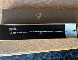 Pulsera de plata con brillantes y trévol suerte