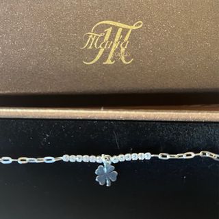 Pulsera de plata con brillantes y trévol suerte
