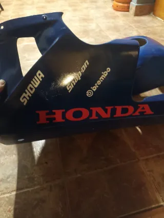 Carenado circuito Cbr600rr 2005-2006