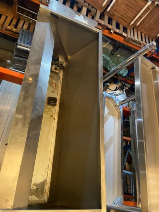 Campana extractora con motor y filtros