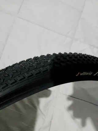 Coperta Vitoria Aka 26" 2.0 NUOVA, per mtb