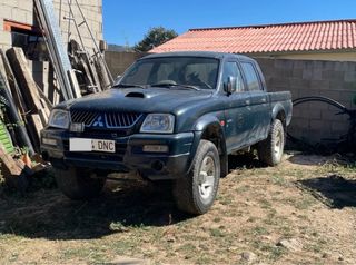 Mitsubishi L 200 2006