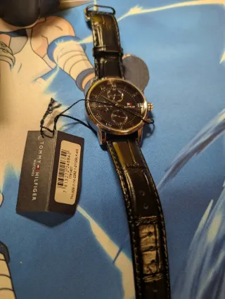 Reloj Tommy Hilfiger Negro y Plateado
