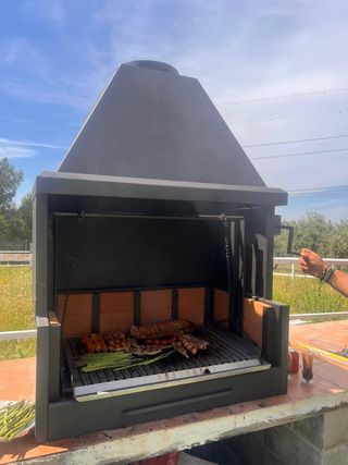 Barbacoa HIERRO