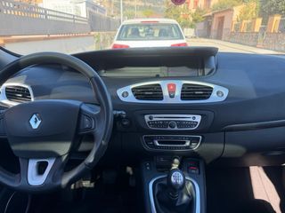 Renault Scenic 1.9 dCi 130 CV | ¡SOLO 122.000