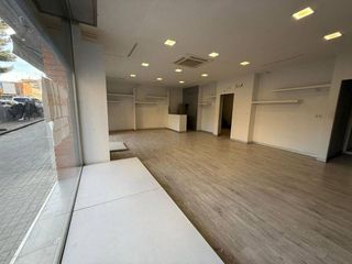 Local comercial en alquiler en Ca n'Oriach en Sabadell