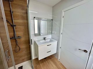 Piso en alquiler en El Llano en Gijón