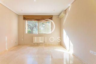 Chalet en alquiler en Los Monasterios-Alfinach en Puçol