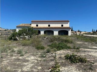 Solar en venta en Teulada Pueblo en Teulada