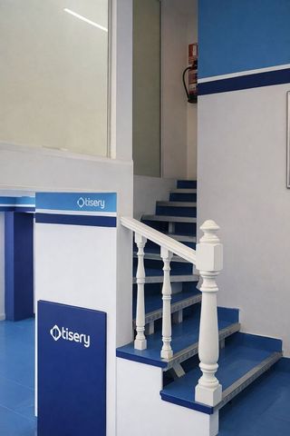 Local comercial en alquiler en Centro - Ayuntamiento en Santander