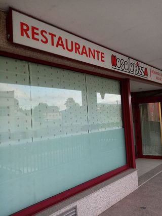 Local comercial en alquiler en Padrón
