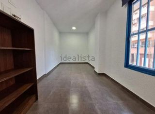 Local comercial en alquiler en Benalúa en Alicante