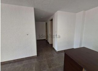 Local comercial en alquiler en Benalúa en Alicante
