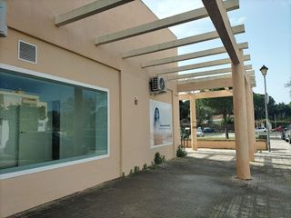 Local comercial en alquiler en Crevillet - Pinar Alto en Puerto de Santa María (El)