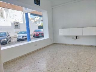 Local comercial en alquiler en Crevillet - Pinar Alto en Puerto de Santa María (El)