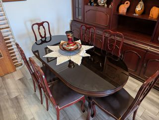 Conjunto comedor clásico: mesa y 6 sillas