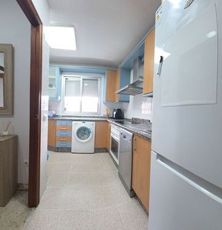 Piso en alquiler en Colores - Entreparques en Sevilla