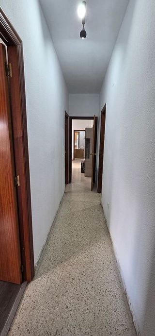 Piso en alquiler en Colores - Entreparques en Sevilla