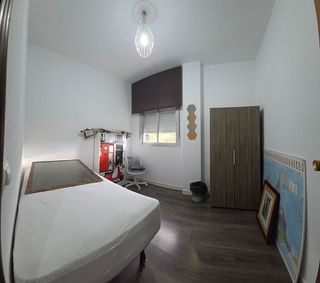 Piso en alquiler en Colores - Entreparques en Sevilla