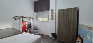 Piso en alquiler en Colores - Entreparques en Sevilla