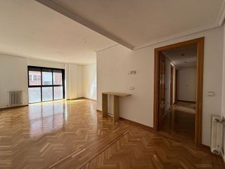 Piso en alquiler en Prosperidad en Madrid
