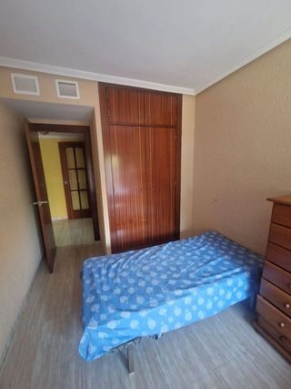 Piso en alquiler en Ciudad Jardín - Tagarete - El Zapillo en Almería