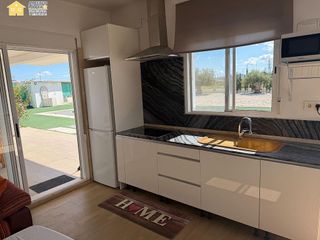 Chalet en alquiler en Novelda