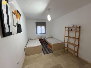 Chalet en alquiler en Novelda