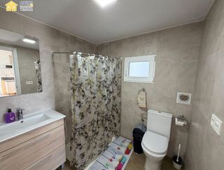 Chalet en alquiler en Novelda