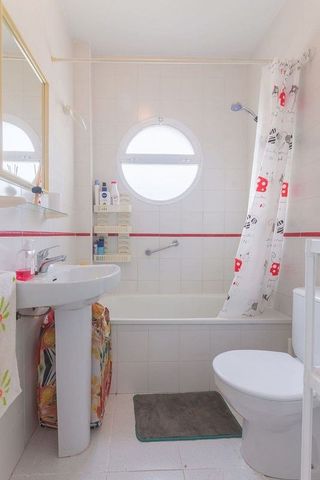 Casa adosada en alquiler en Torrelamata - La Mata en Torrevieja