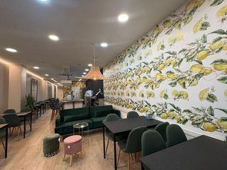 Local comercial en alquiler en Instituts - Universitat en Lleida