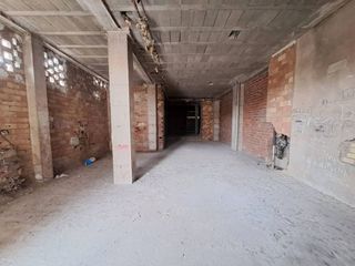 Local comercial en alquiler en Gamonal en Burgos