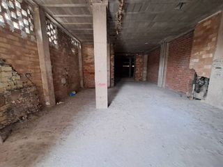 Local comercial en alquiler en Gamonal en Burgos