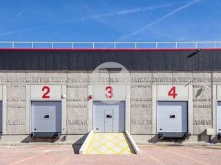 Nave industrial en alquiler en El Barral Ferial en Coslada