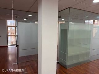 Oficina en alquiler en Barri del Centre en Terrassa
