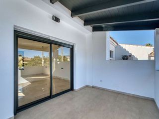Chalet en alquiler en Nueva Andalucía centro en Marbella