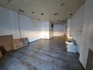 Local comercial en alquiler en Las Fuentes en Zaragoza