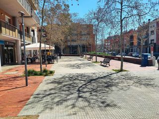 Local comercial en alquiler en Poble Nou - Zona Esportiva en Terrassa