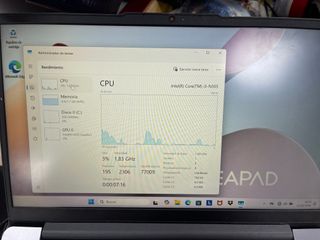 Portátil Lenovo IdeaPad Slim 3 i3-N305 8GB RAM 512