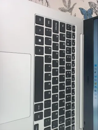 Samsung Galaxy Book Go Plata