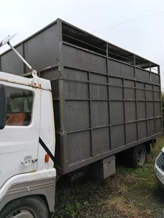 EBRO l35 1987upara piezas