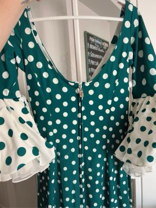 Traje de flamenca verde y blanco