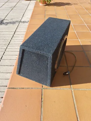 Cajón Subwoofer Coche + Etapa Potencia 450W