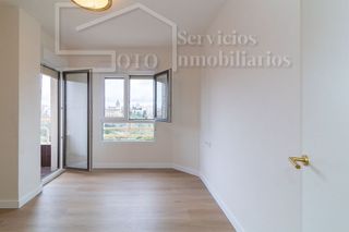 Piso en alquiler en Marxalenes en Valencia