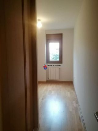 Piso en alquiler en Torrecaballeros