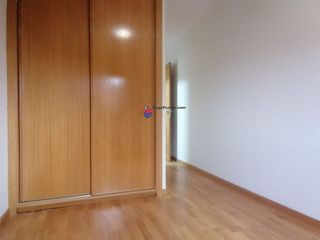 Piso en alquiler en Torrecaballeros